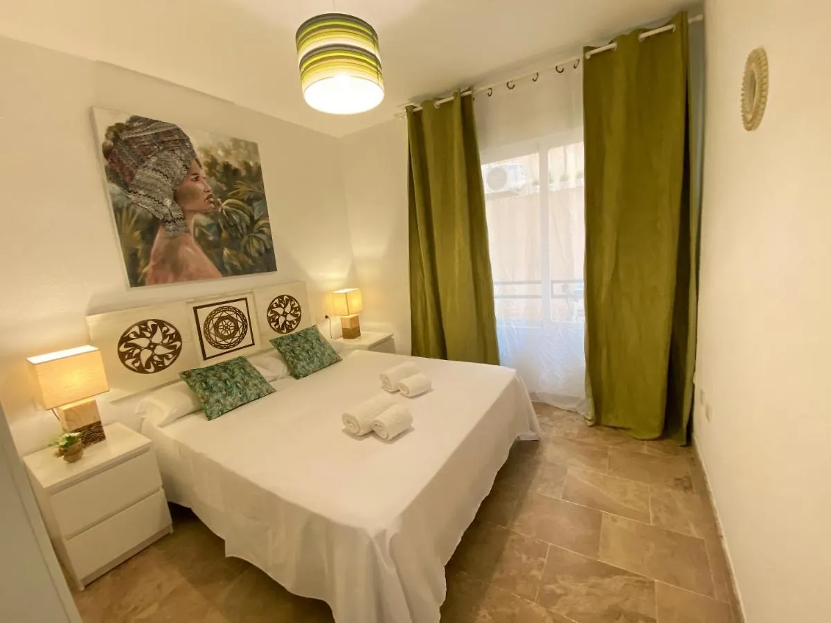 דירות טורמולינוס Weforyou Caracola Beach 11