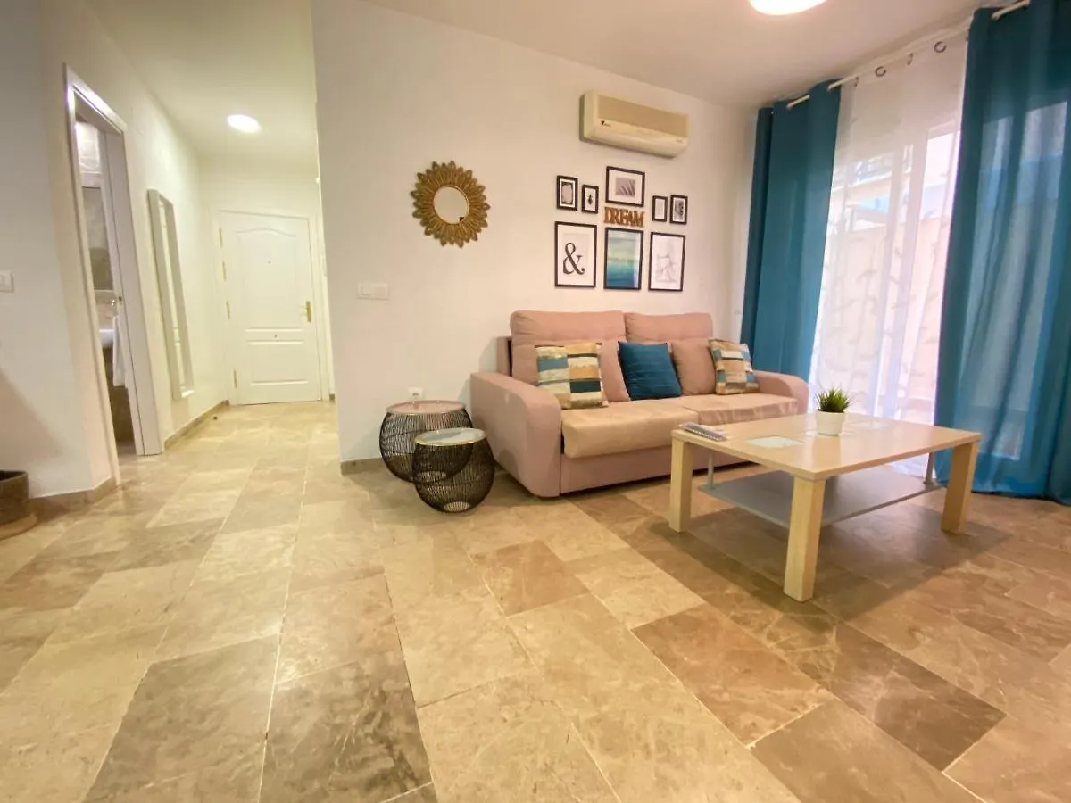 דירות טורמולינוס Weforyou Caracola Beach 11